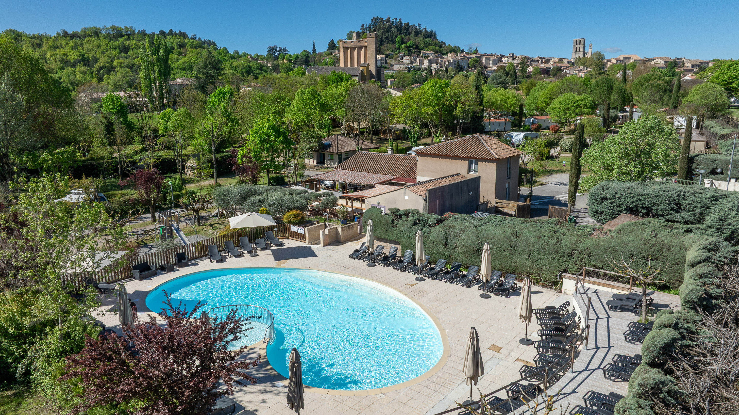 Photo CAMPING LES ROUTES DE PROVENCE